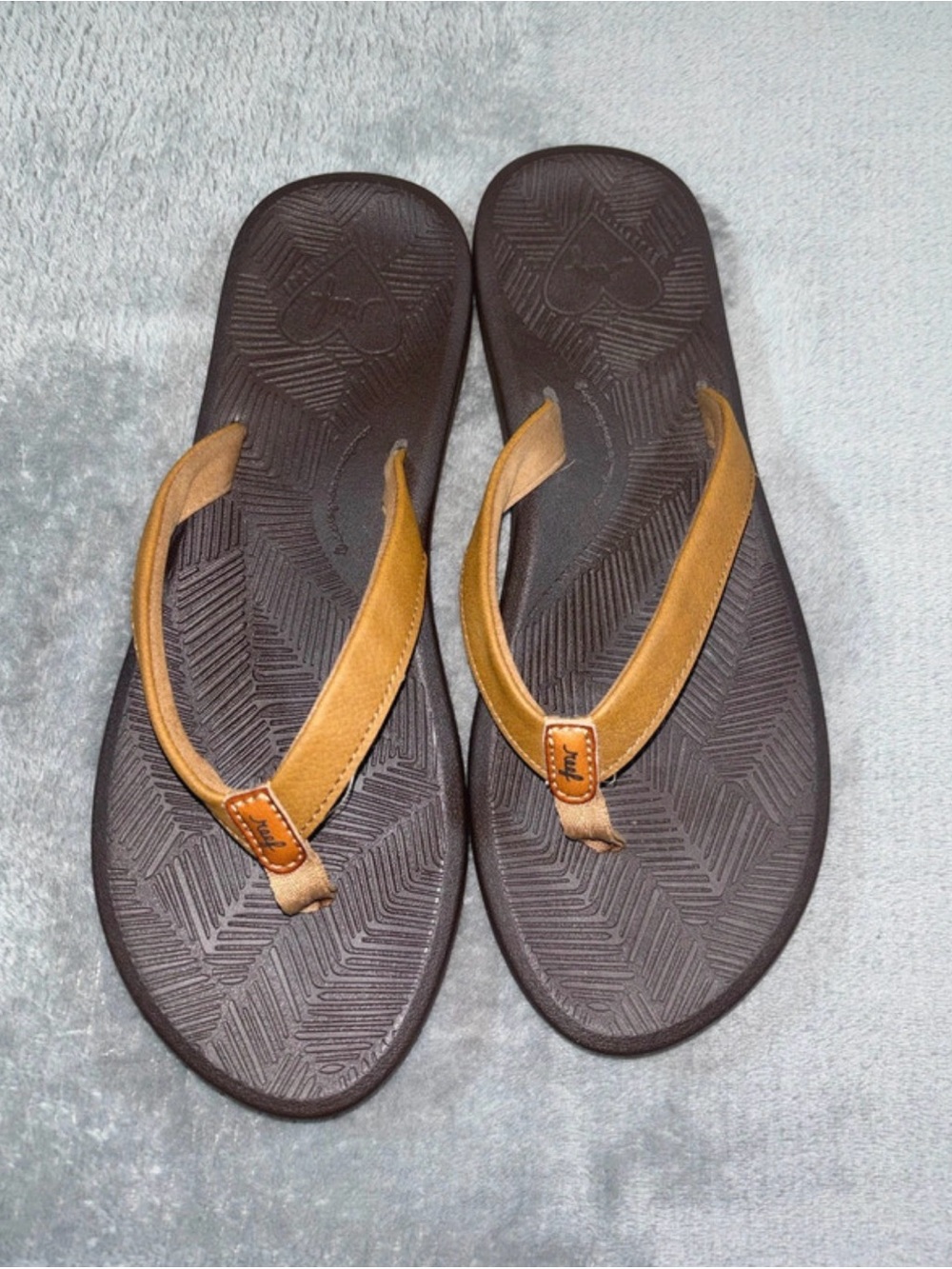 Reef Zen Love Women's Brown Flip-Flops with Tan Straps